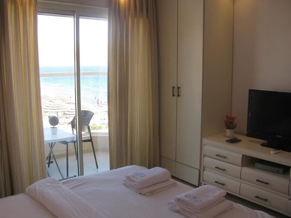 Coral Beach Pearl Guest House