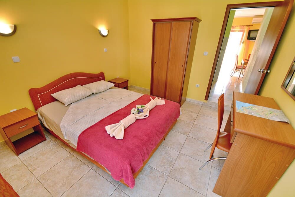 Apartments Dinko Zifra