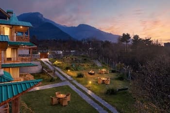 Baragarh Resort & Spa, Manali- IHCL SeleQtions