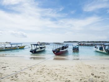 Gili Turtle Beach Resort