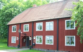 Vandrarhemmet Mangelgården - Hostel