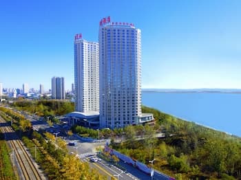 Qinhuangdao BTG Jinglun Hotel