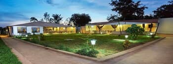 Distinctions Gardens Guest House