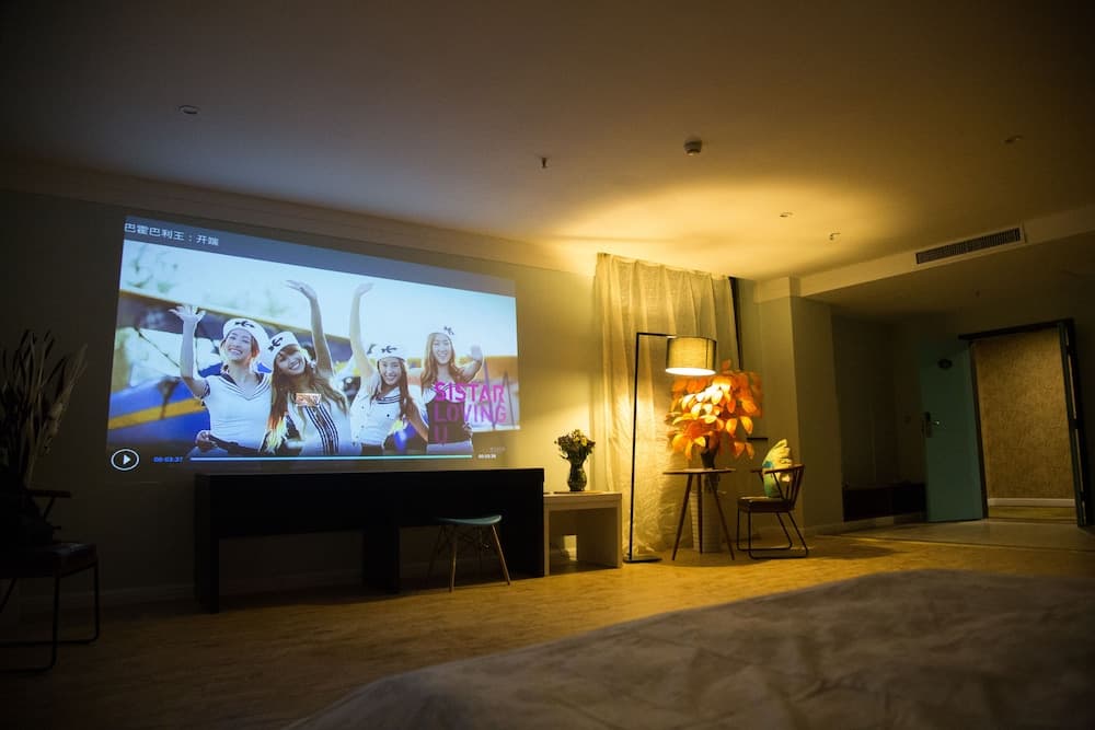 Luoyang Yilu Gangwan Hotel