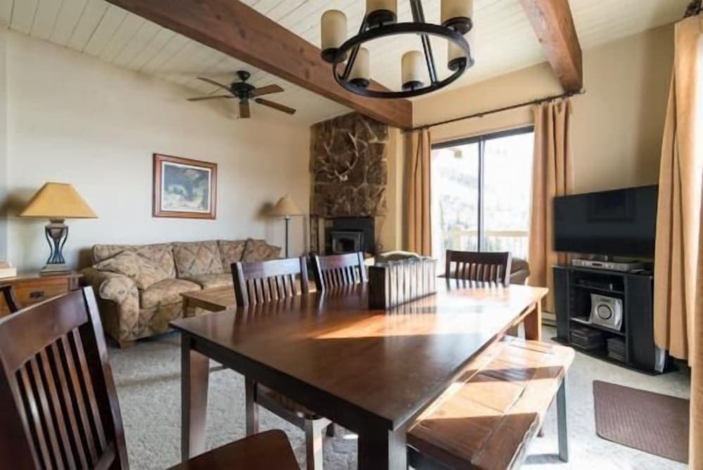 311 Storm Meadows Club B Apartment 2