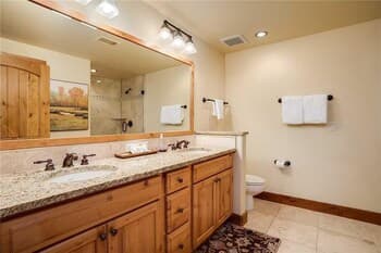 5307 Emerald Lodge, Trappeur's Crossing Apartment 4