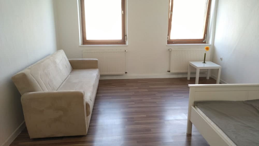 100 m2 - 3 room apartment