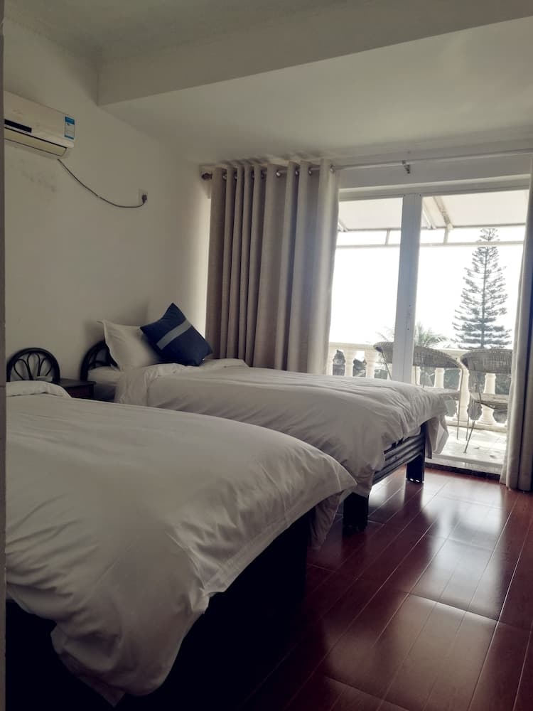 Xun Liao Bay Delta Island Hotel