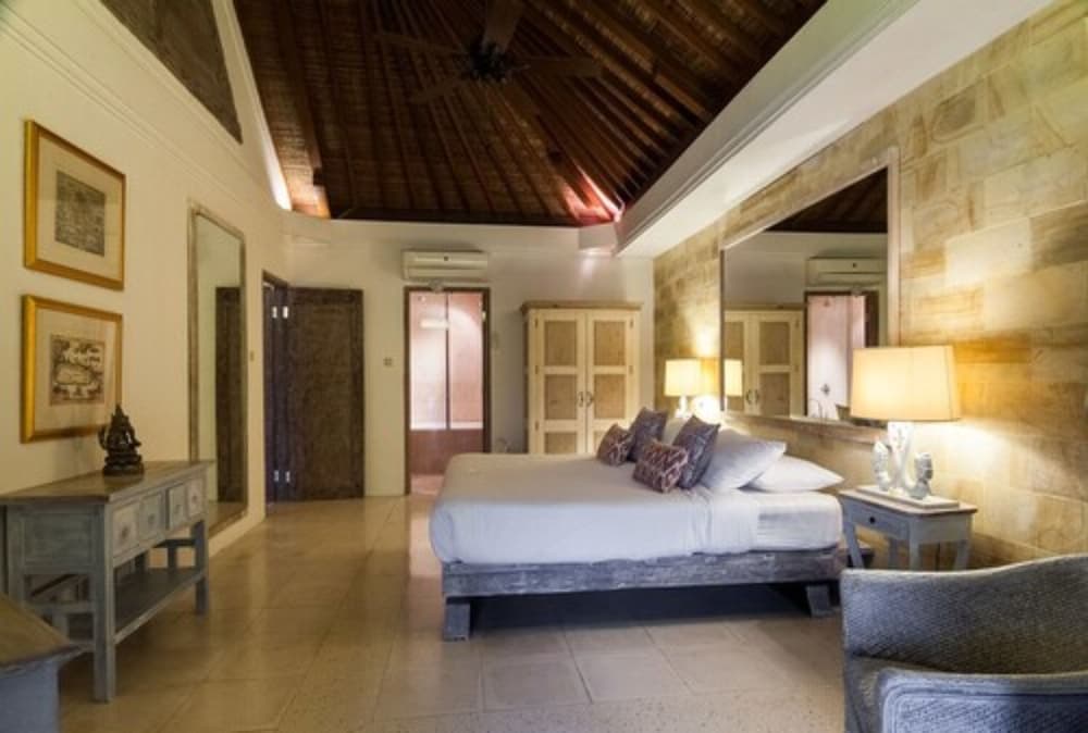 Rice Field Terrace Tirta Villa Canggu