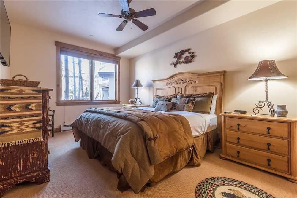 3109 Champagne Lodge, Trappeur's Crossing Apartment 3