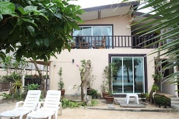 Naiyang Seaview Place