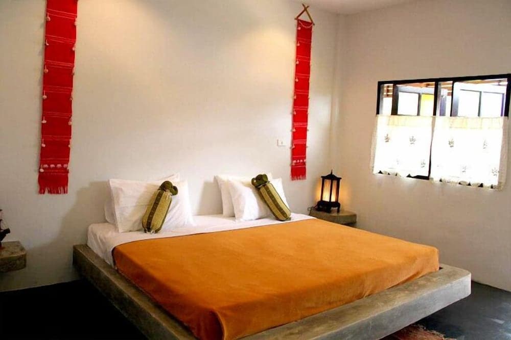 Khaoyai Nature Life & Tours