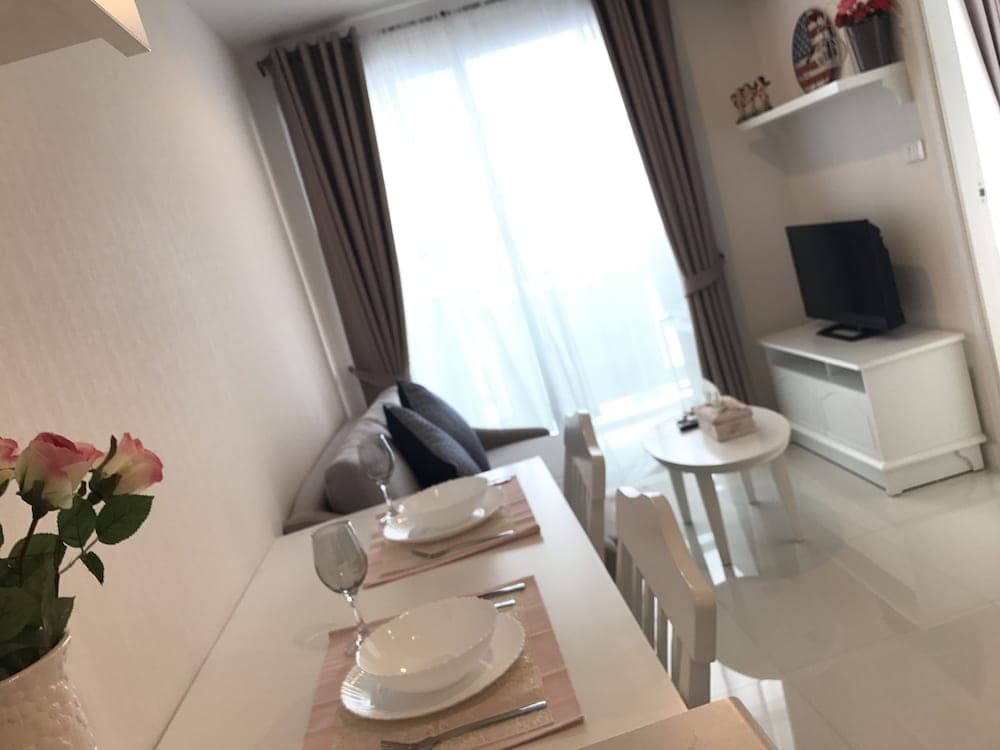 The Energy Huahin by Jammy