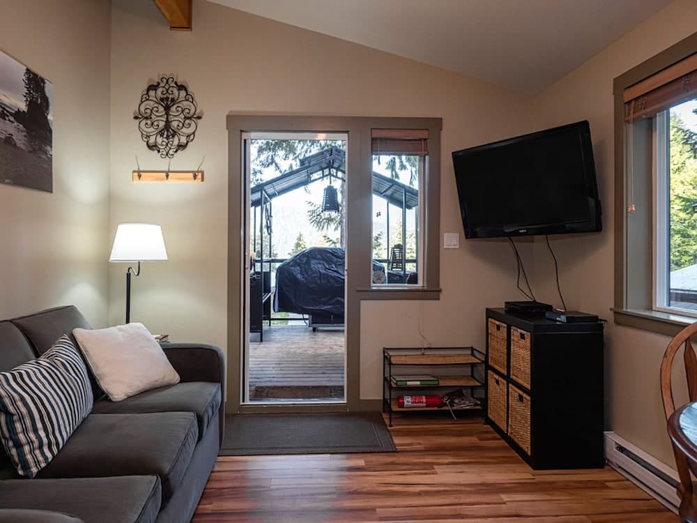 The Great Escape Secluded with Hot Tub