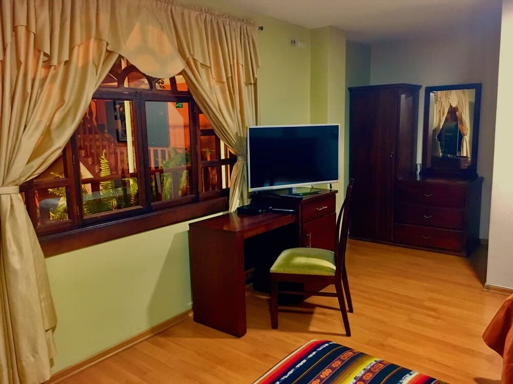 Hotel Coronel Corporativo