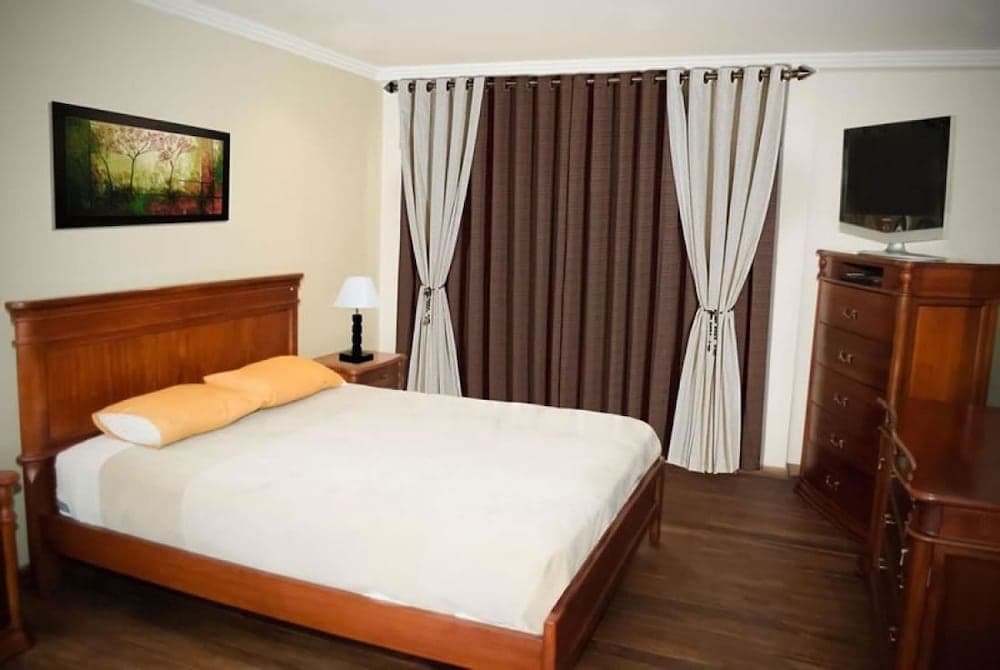 Hotel Coronel Corporativo