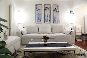 Beijing Sanlitun 2-Bedroom Spacious Apartment