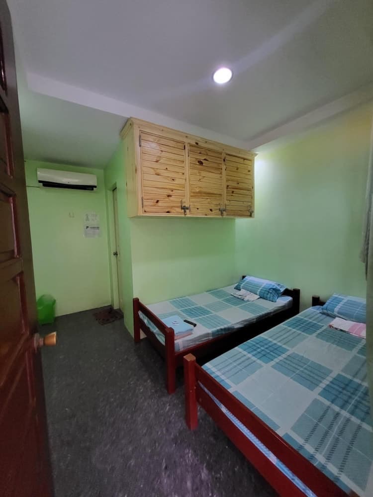 Luzmin BH - Beachfront Cottages