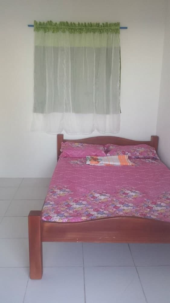 Luzmin BH - White House