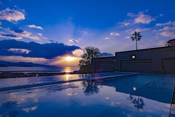 Ooedo Onsen Monogatari Saikaibashi Corazon Hotel