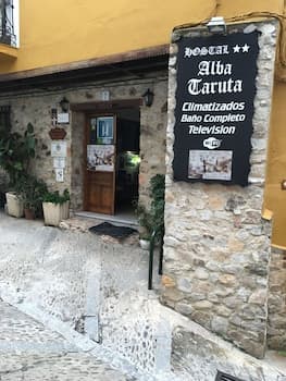 Hostal Alba Taruta