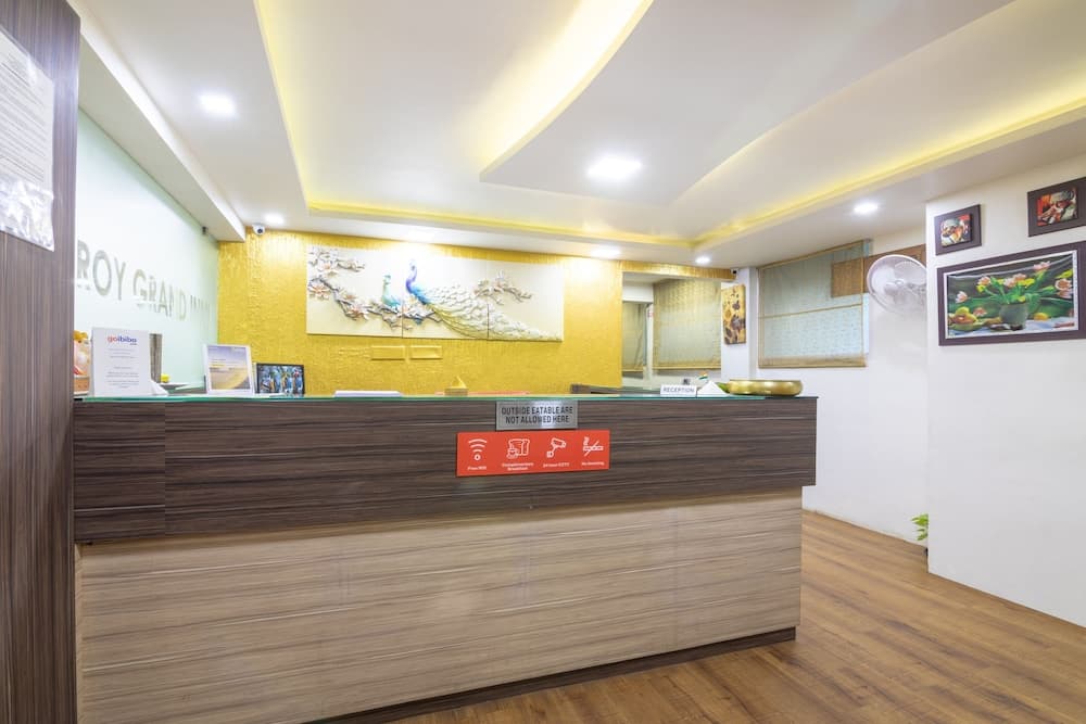 Capital O 5379 The Roy Grand Inns