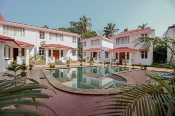 OYO 9891 Home Poolside 2BHK Villa Thalassa