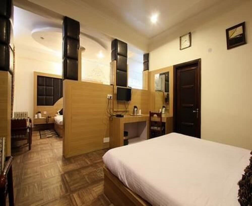 Hotel Mountview International