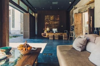 Tsingpu Fujian Tulou Retreat