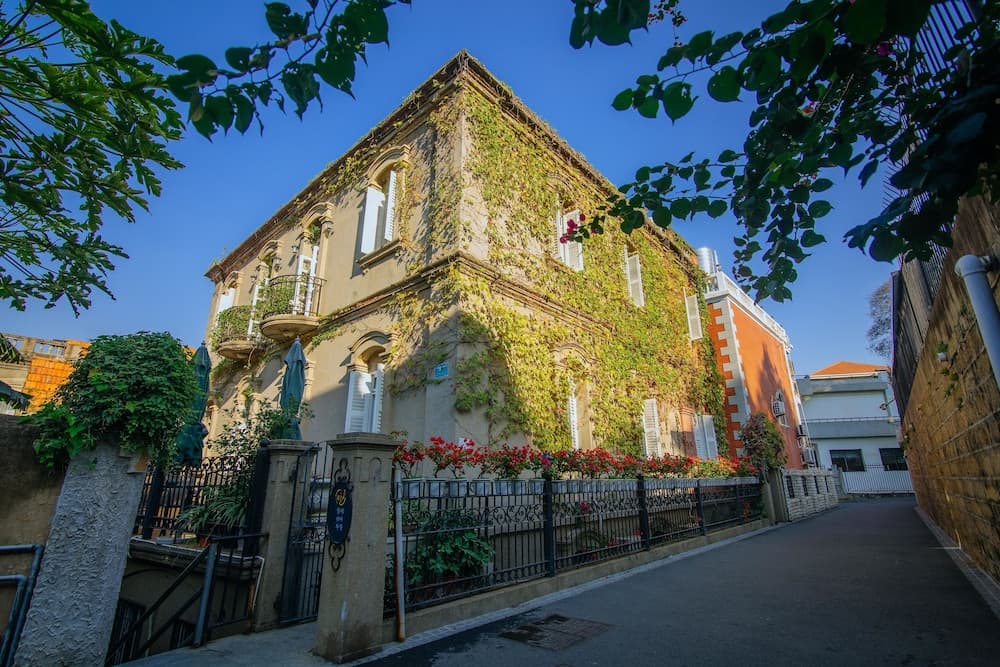 hotel image
