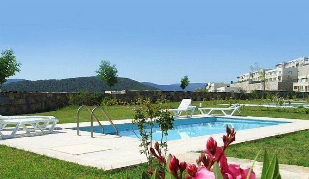 Flamingo Country Club Adabuku 2 Bedrooms