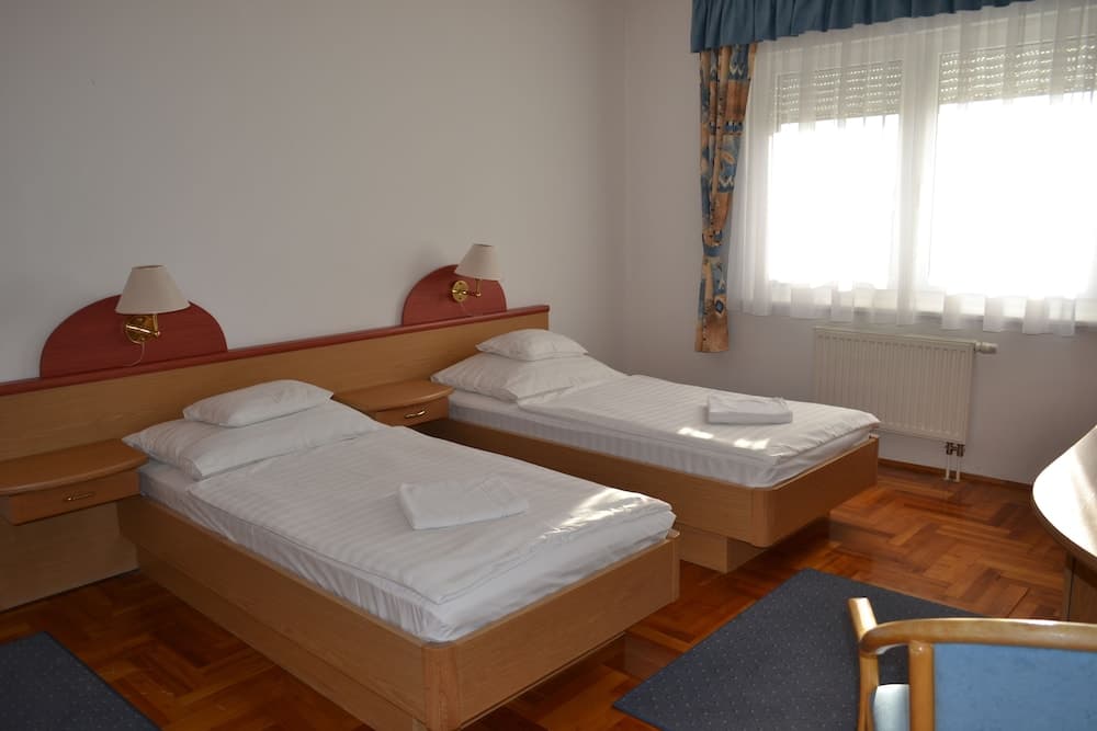 Leier Business Hotel