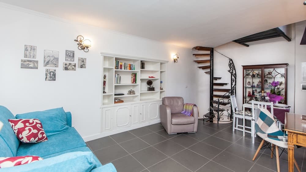 Rental In Rome Orsini Apartment