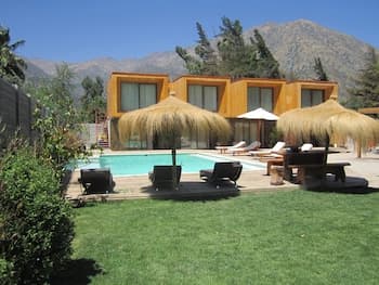 Cajon del Maipo Lodge