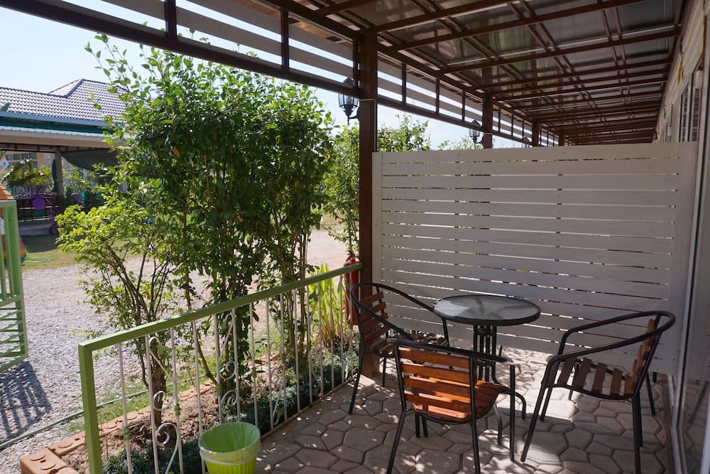 Thong Hug House Resort