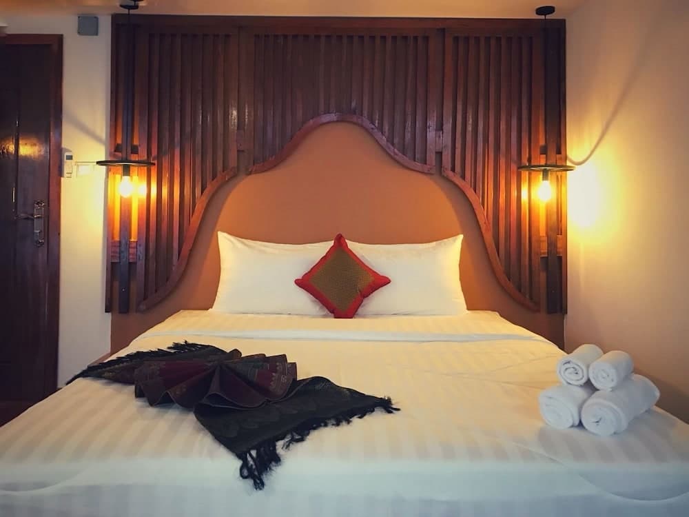 Vimean Riverside Boutique