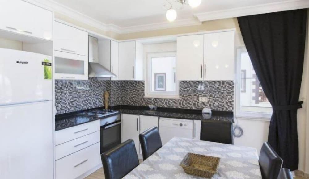 Mutlu Yasam Villalari 6 Bedrooms