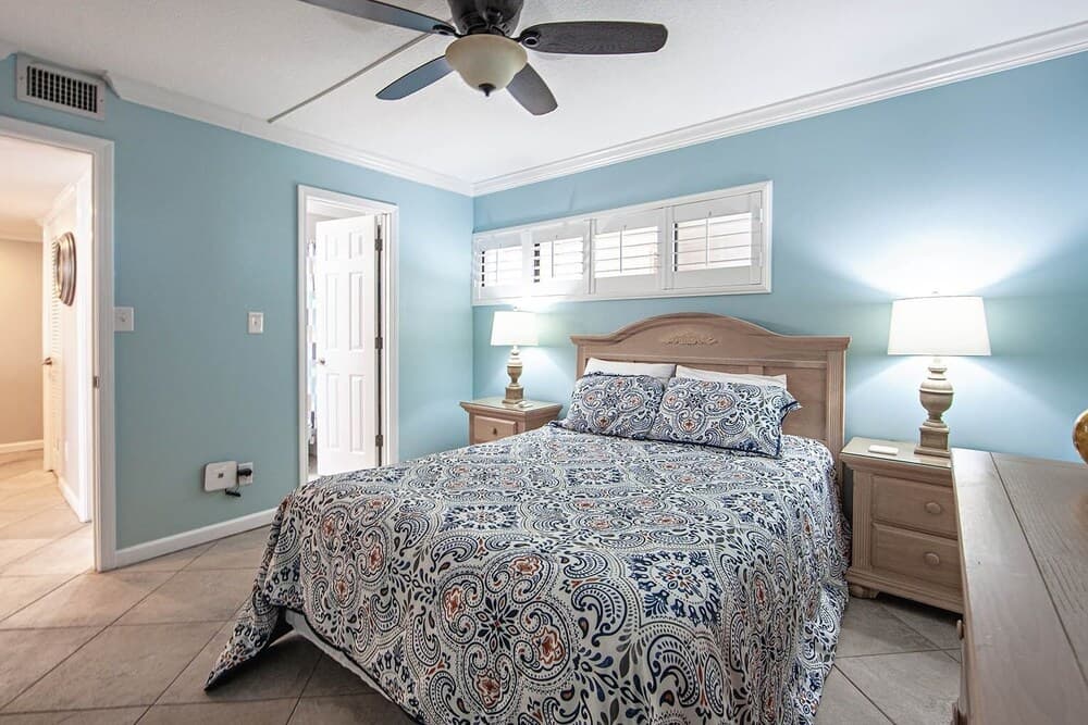 Gulf Shore Condo #505 2 Bedrooms 2 Bathrooms Condo