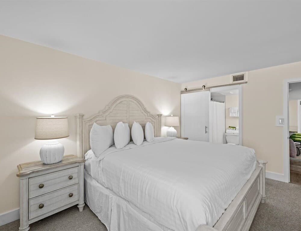 Gulf Shore Condo #605