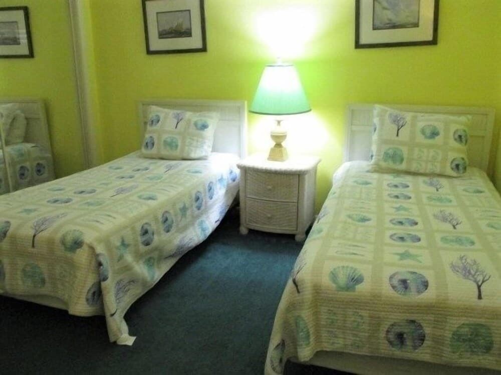 Gulf Shore Condo #414