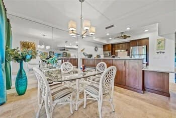 Sea Oats 121 2 Bedroom Home by RedAwning