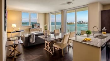 Shorecrest Miami Bay