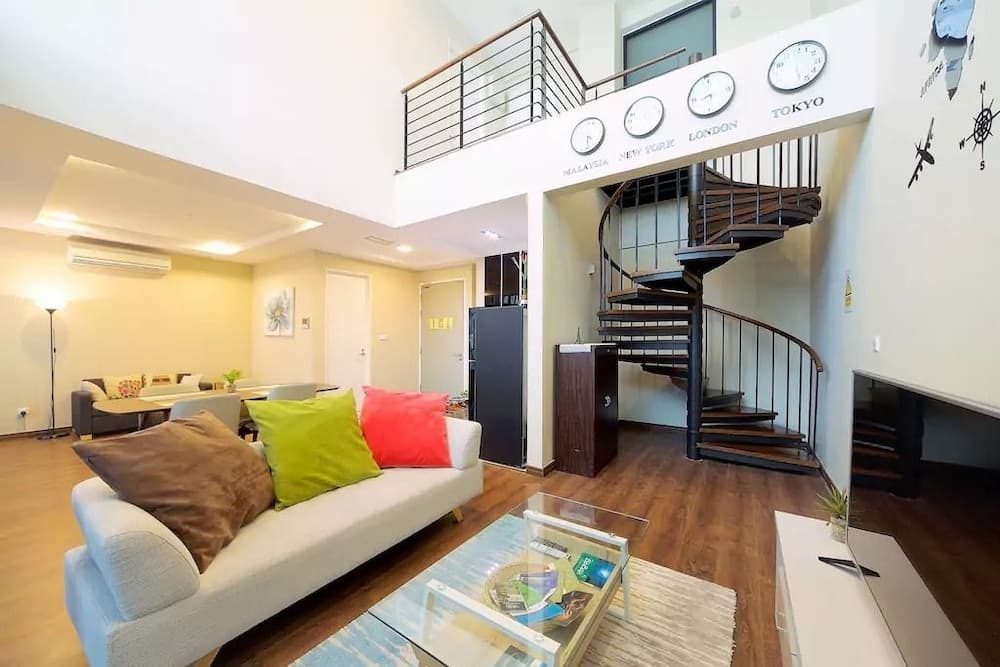 Yoom at Riverson Duplex Soho