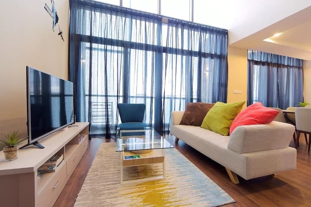 Yoom at Riverson Duplex Soho