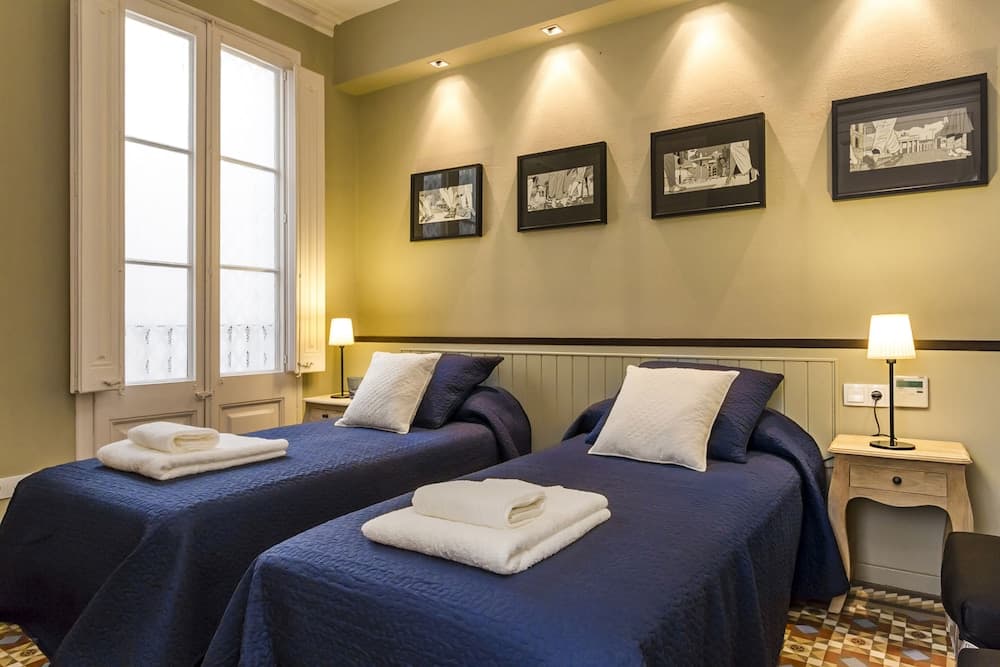 BCN Paseo de Gracia Rocamora Apartments