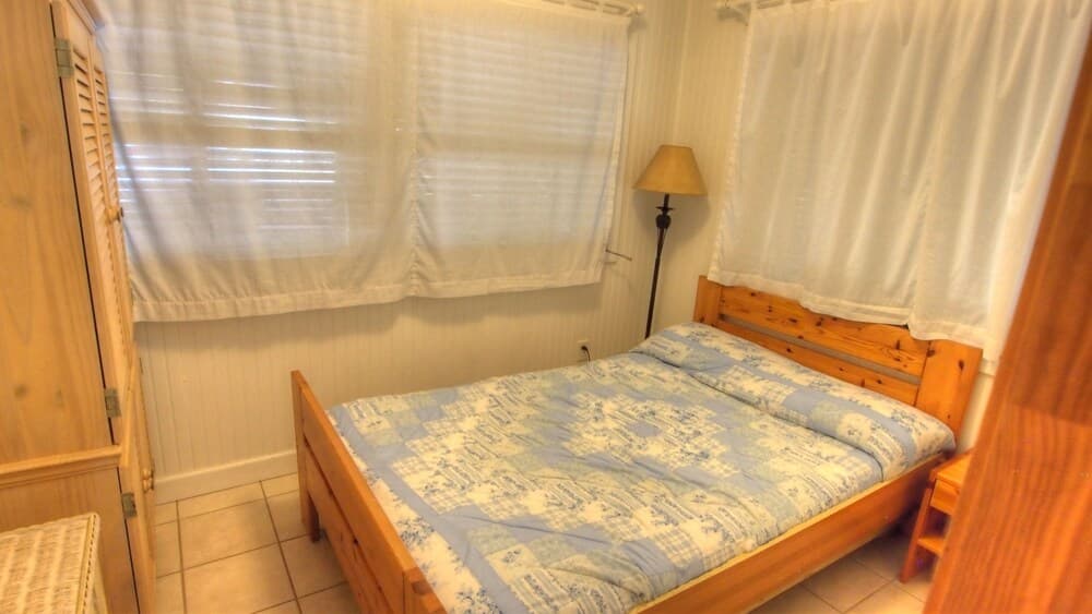 Chez Mireille - 5 Br Home