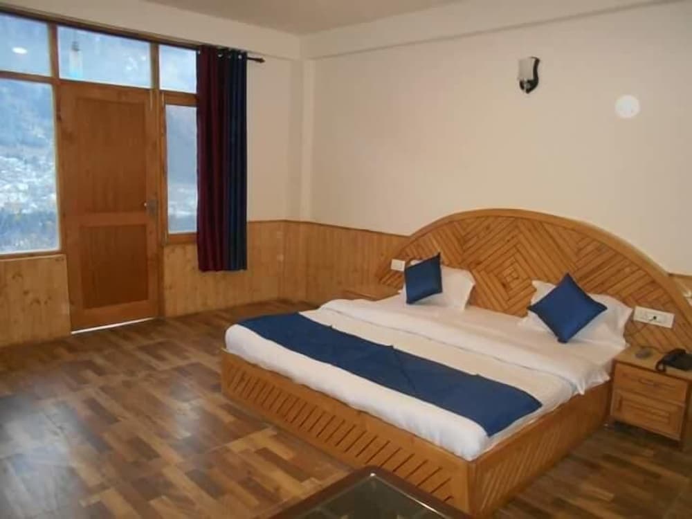 Shaina Mareema Cottage