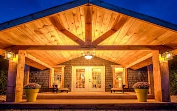 Tidal Bore Rafting Resort