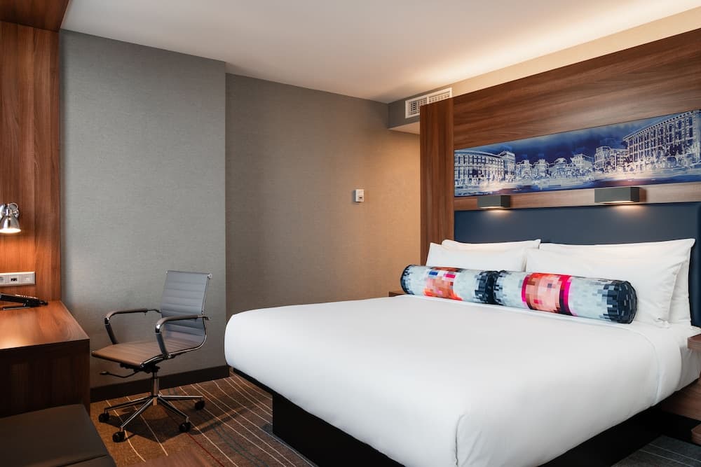 Sky Loft Hotel by Rixwell