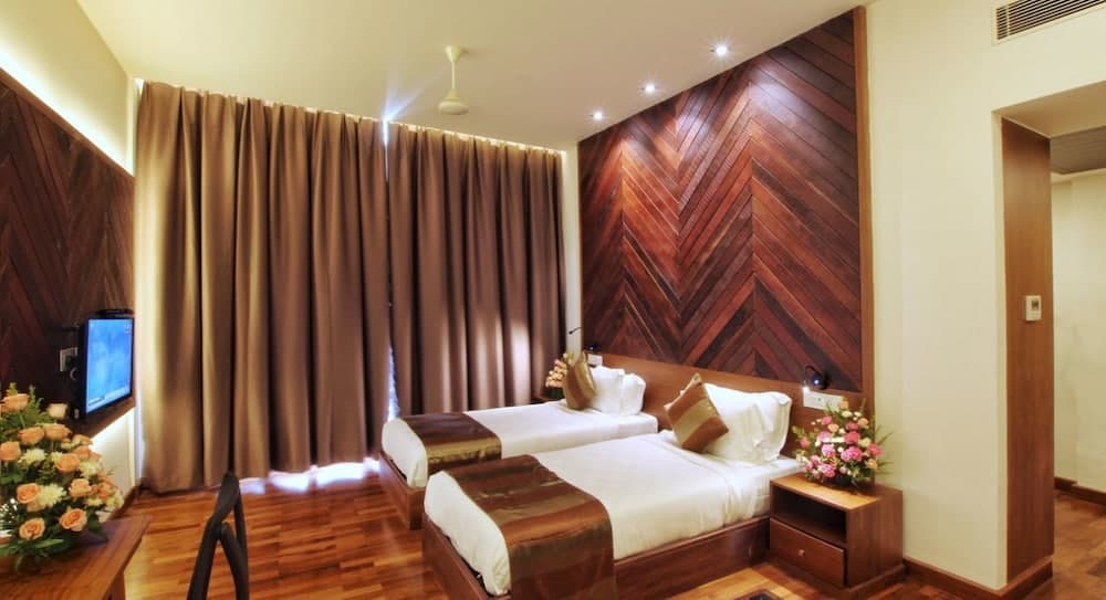 Woodies Bleisure Hotel